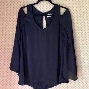 Show me your mumu black flutter sleeve top
